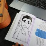Imágenes exhibición del proyecto narrativo Con una canción habito